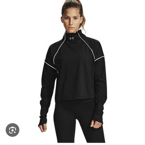 Under Armour Rush Coldgear 1/2 Zip Top. Black. Size L